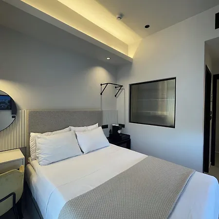 فندق Palladion Boutique 3*